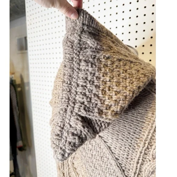 100% Wool Chunky Knit Zip Hoodie Cardigan Jacket – Handmade Ecuador – L - Picture 6 of 7